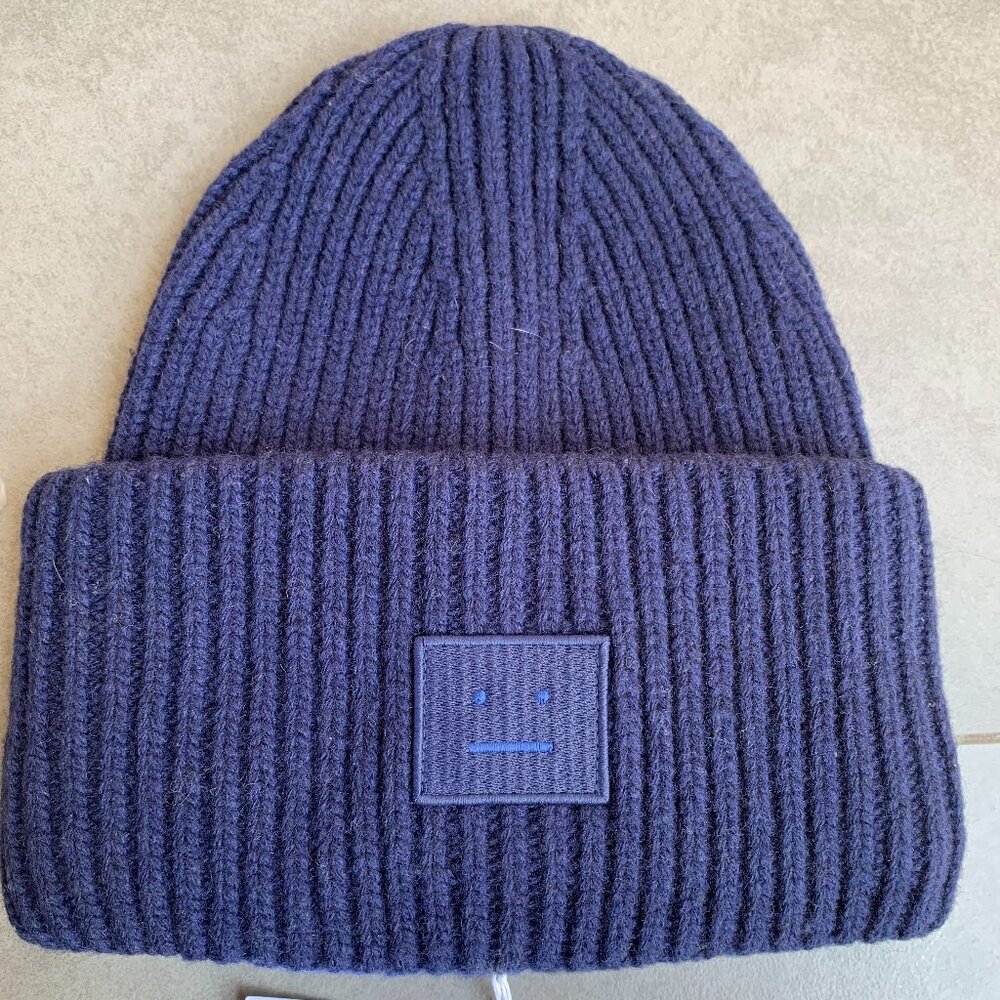 Acne Studios Cozy Navy Knit Beanie – Effortless Street Style